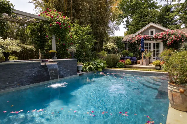 $160,000 | 12 Huntington Lane, Water Mill, NY 11976