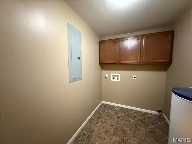 $261,000 | 115 Stone Rdg Drive, Hannibal, MO 63401