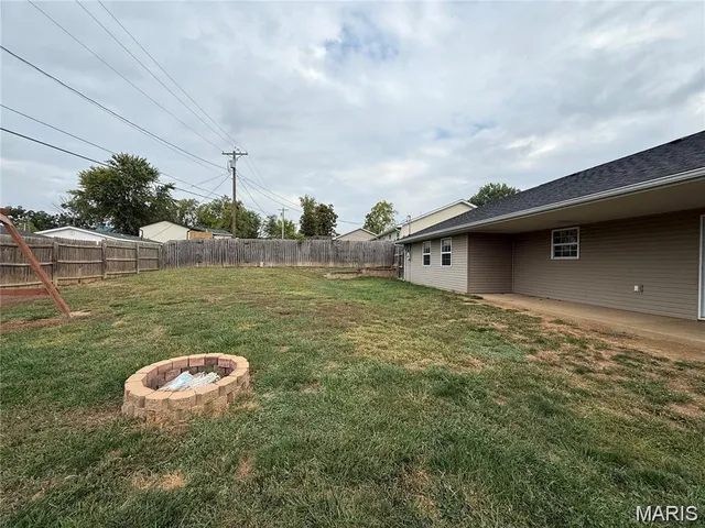 $261,000 | 115 Stone Rdg Drive, Hannibal, MO 63401