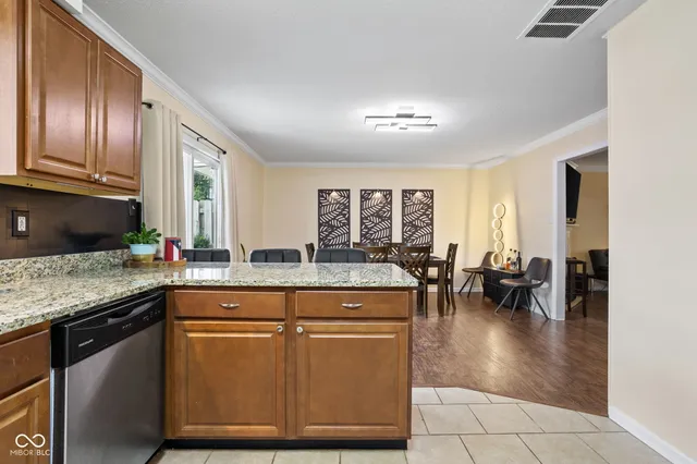 $200,000 | 7628 Vintage Court, Lawrence, IN 46226