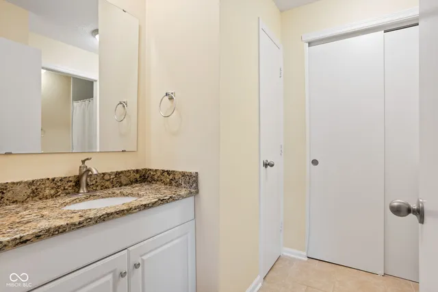 $200,000 | 7628 Vintage Court, Lawrence, IN 46226