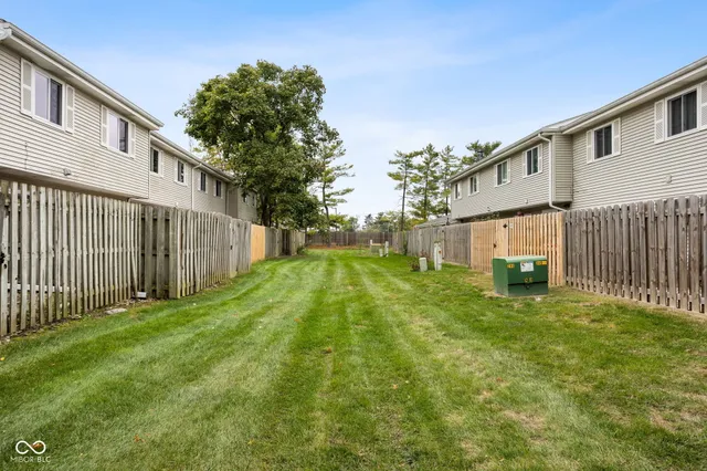 $200,000 | 7628 Vintage Court, Lawrence, IN 46226