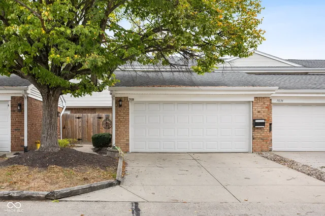 $200,000 | 7628 Vintage Court, Lawrence, IN 46226