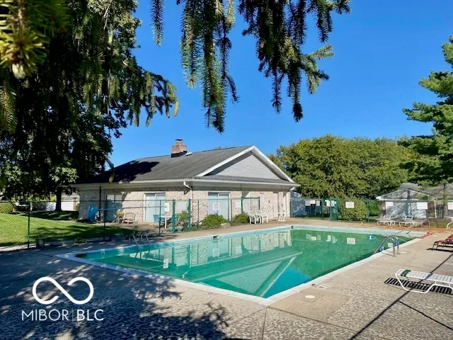 $200,000 | 7628 Vintage Court, Lawrence, IN 46226