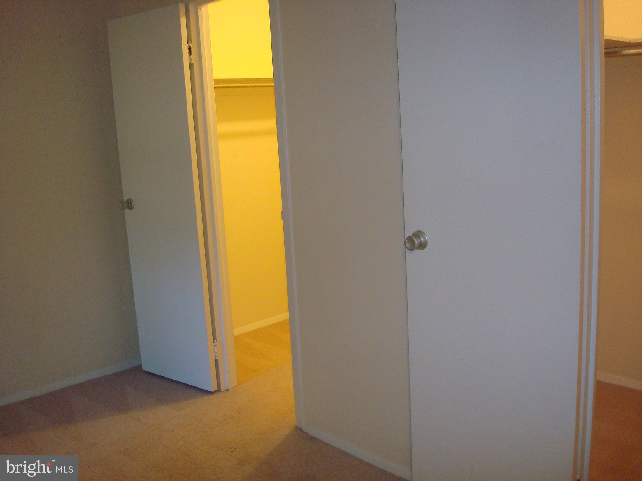 18612 Walkers Choice Road, Unit 2 Gaithersburg, MD 20886 - Photo 14 of 26 Bedroom