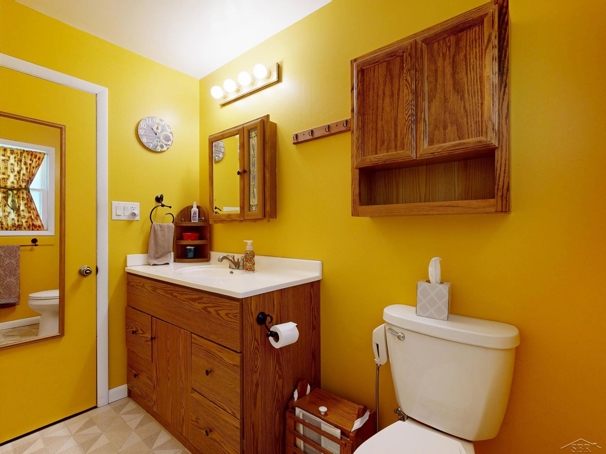 549 South 8 Mile Road Midland, MI 48640 - Photo 49 of 55 50213614-3e9fc58b-87ab-43bb-8721-1fb5abaeddd3.JPG