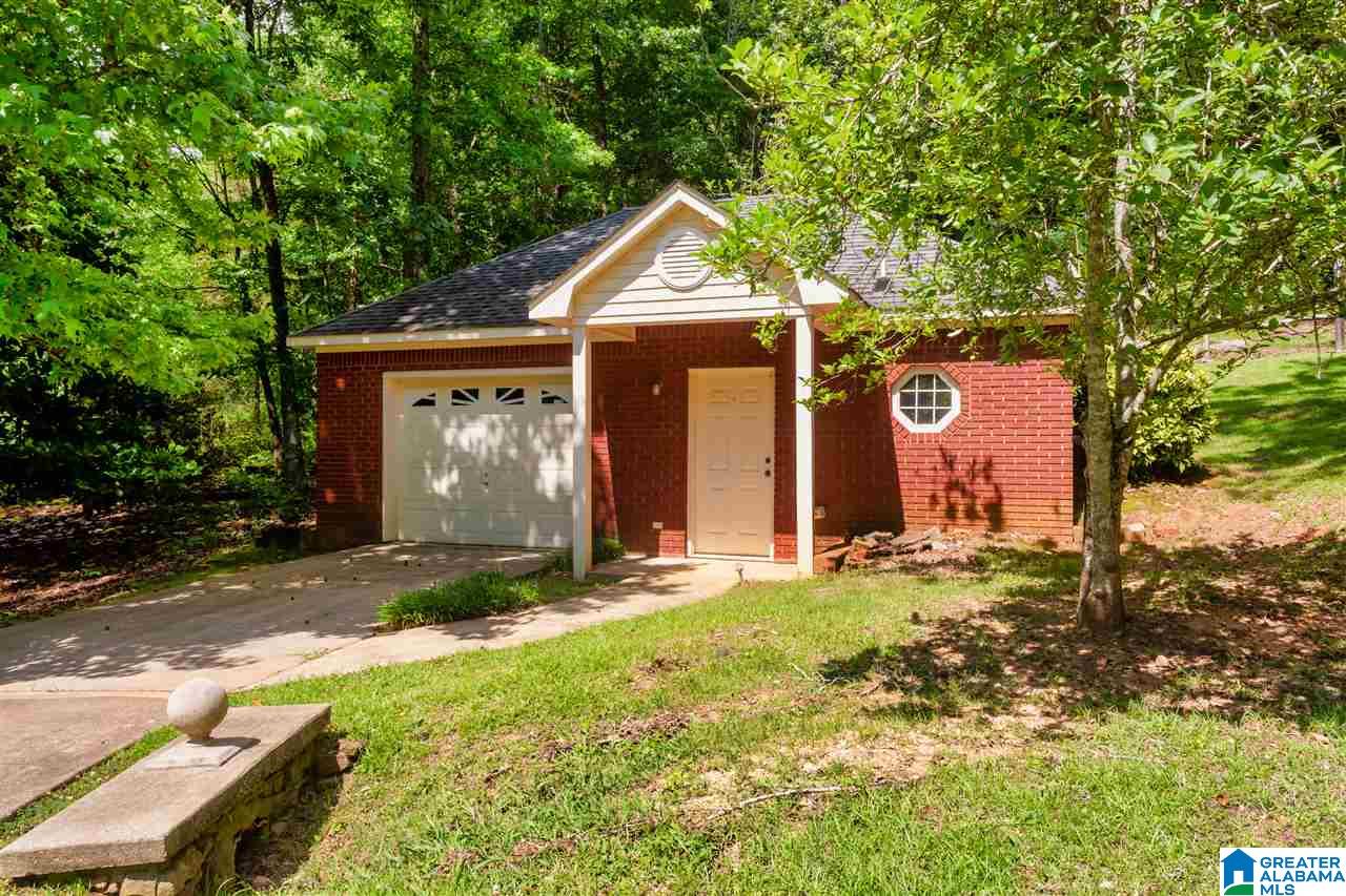 80 Lawrence Drive Springville, AL 35146 - Photo 4 of 50