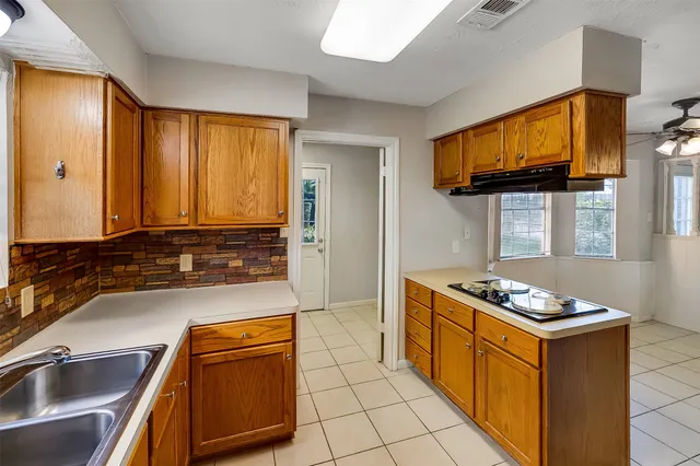 $225,000 | 8311 Amurwood Drive, Tomball, TX 77375