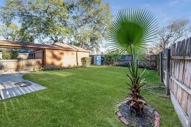 $225,000 | 8311 Amurwood Drive, Tomball, TX 77375