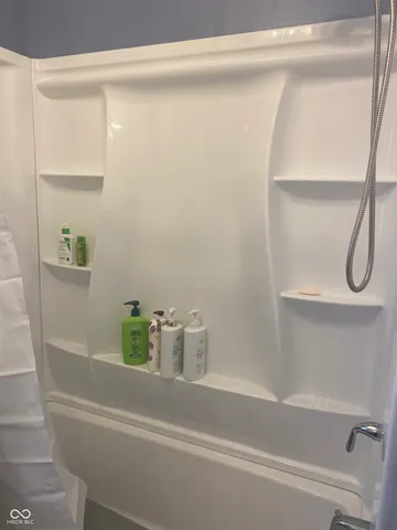 $265,000 | 252 Riverwood Drive, Noblesville, IN 46062