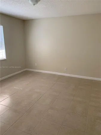 $1,800 | 7561 Northwest 16th Street, Unit 2310, Plantation, FL 33313