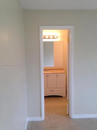 $1,800 | 7561 Northwest 16th Street, Unit 2310, Plantation, FL 33313