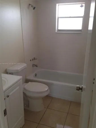 $1,800 | 7561 Northwest 16th Street, Unit 2310, Plantation, FL 33313