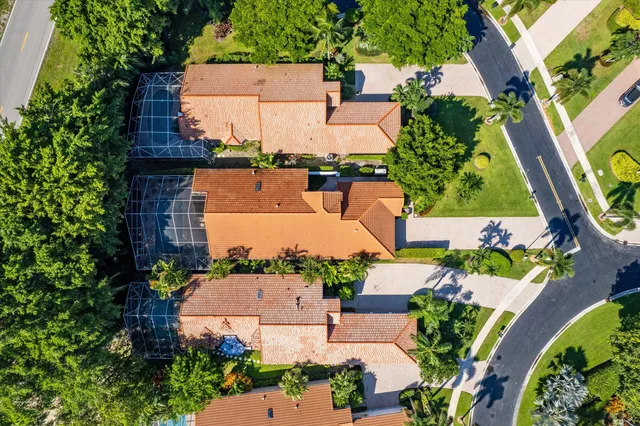 a bedroom with a bed and a mirror
