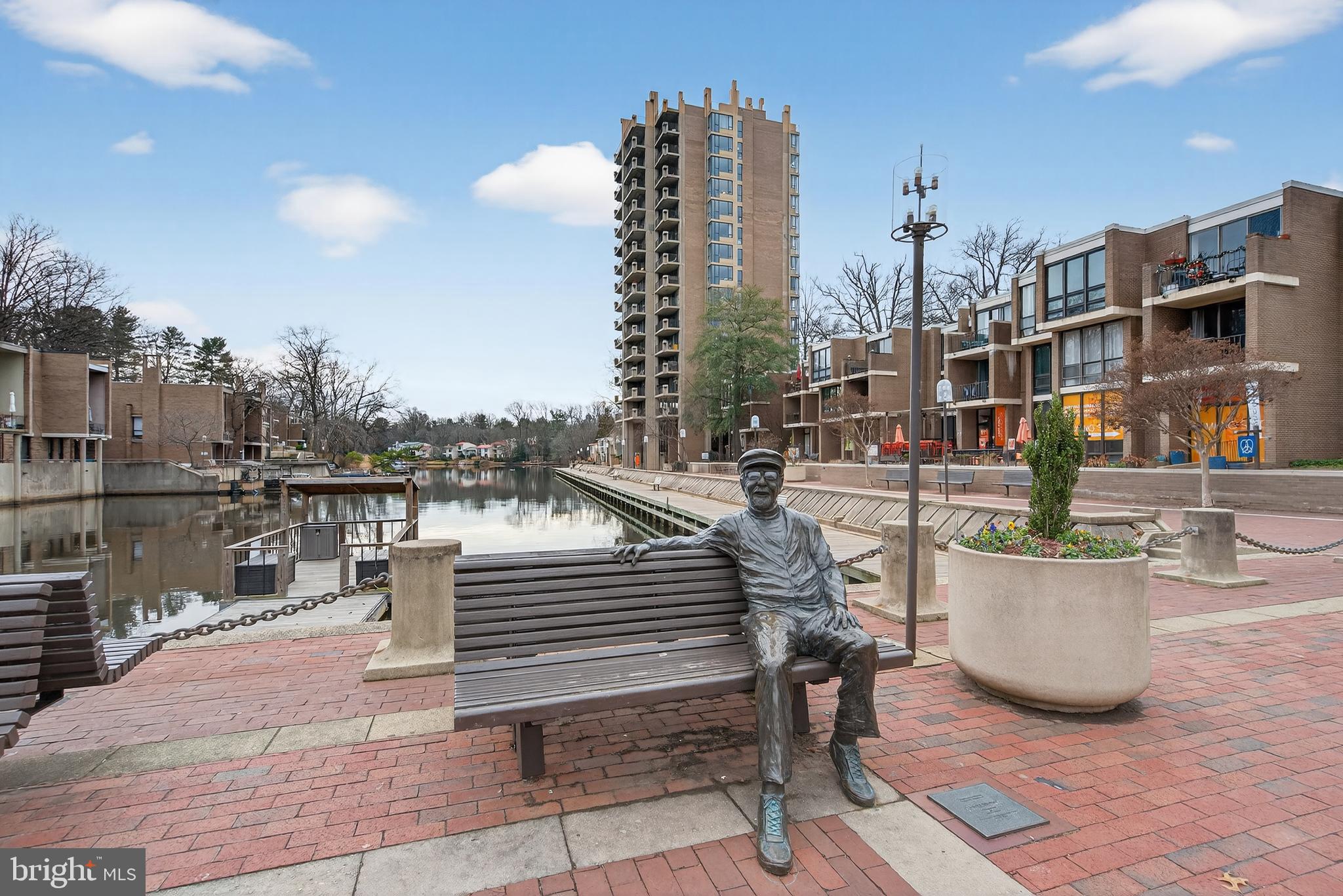 11400 Washington Plaza West, Unit 1303 Reston, VA 20190 - Photo 30 of 34 a view of a terrace with chairs