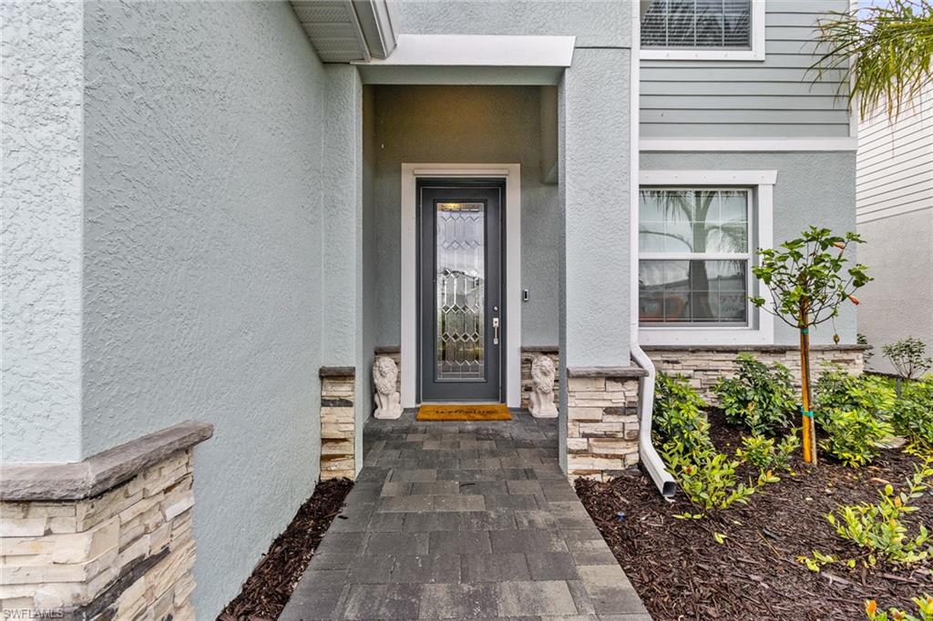 2516 Kona Way Naples, FL 34120 - Photo 3 of 28