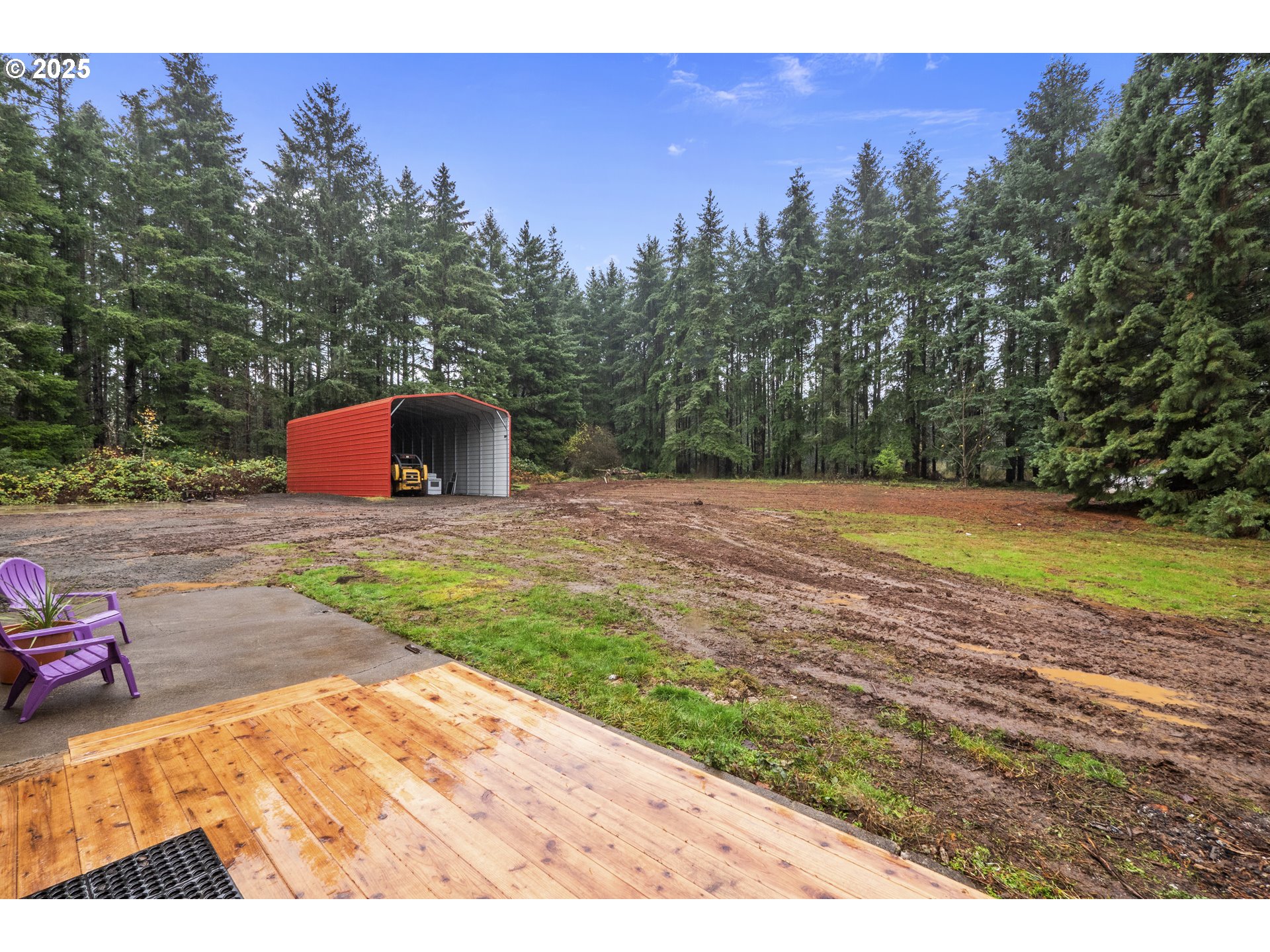 15776 South Pierce Road Molalla, OR 97038 - Photo 25 of 29 a view of a backyard