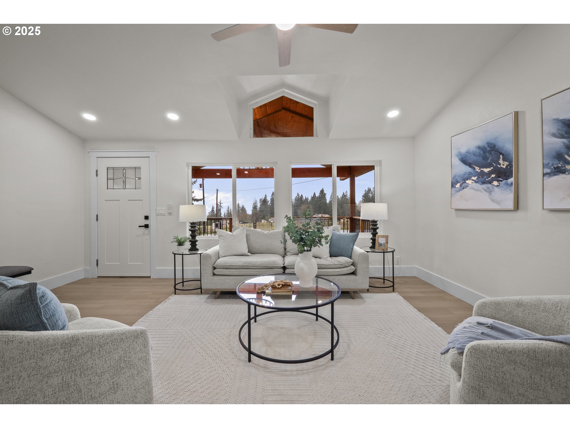 15776 South Pierce Road Molalla, OR 97038 - Photo 5 of 29 a living room with furniture and white walls