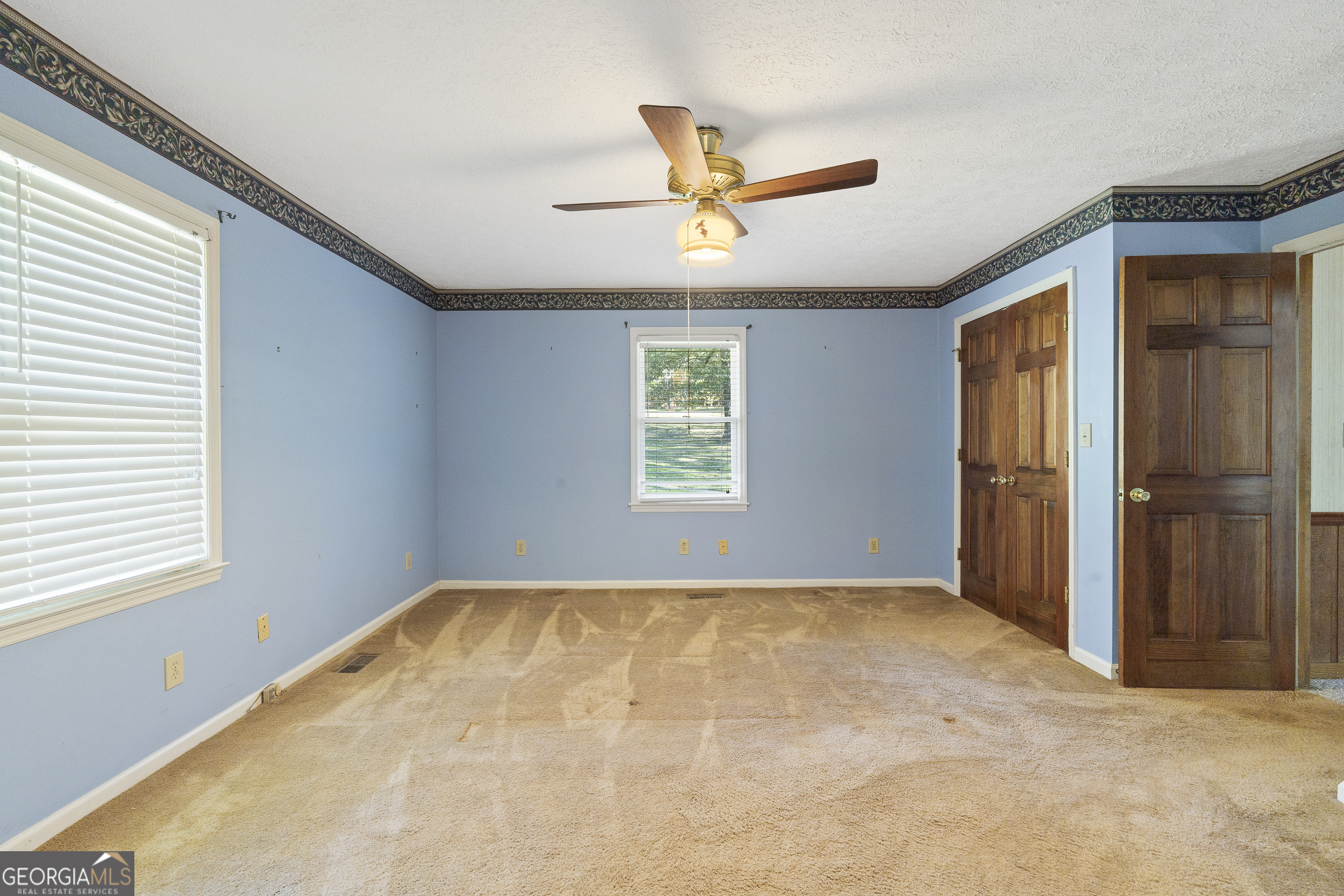 124 Coppergate Lane Macon, GA 31211 - Photo 35 of 46 a view of an empty room with a window