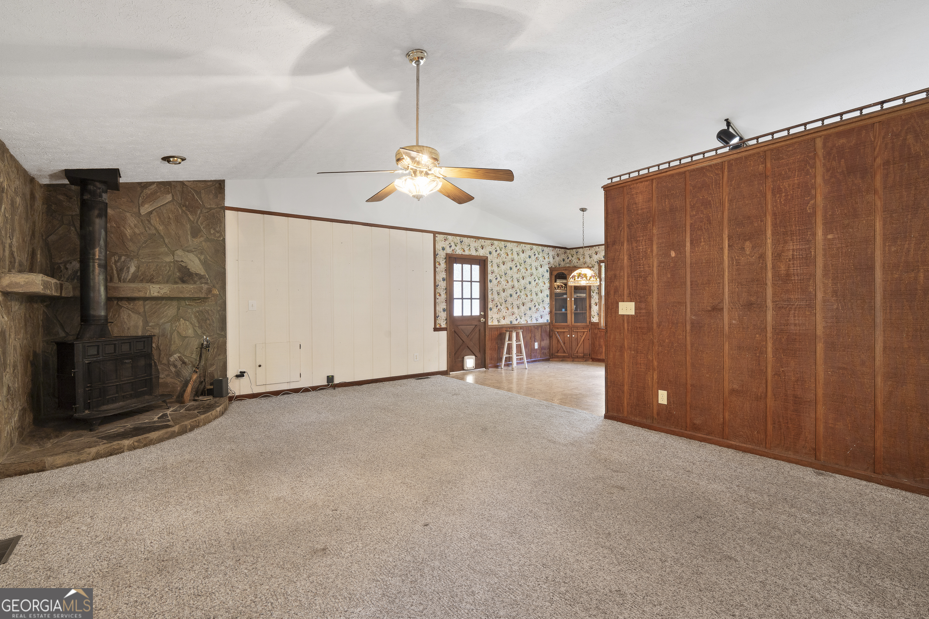 124 Coppergate Lane Macon, GA 31211 - Photo 10 of 46 a view of a storage & utility room