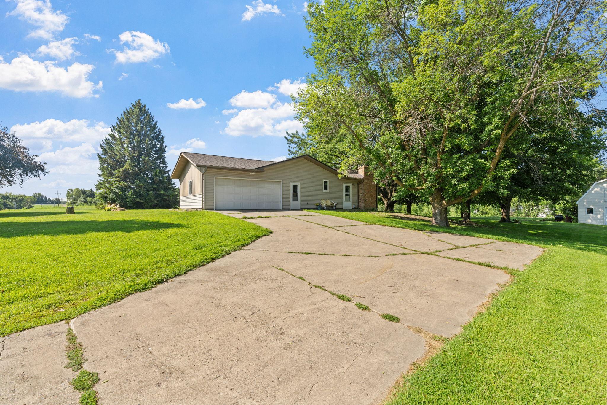 9017 Trail Haven Road Corcoran, MN 55340 - Photo 5 of 66