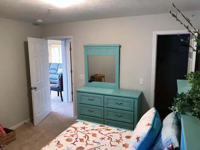 $2,100 | 633 Spencer-Farlow Drive, Unit 20, Carolina Beach, NC 28428