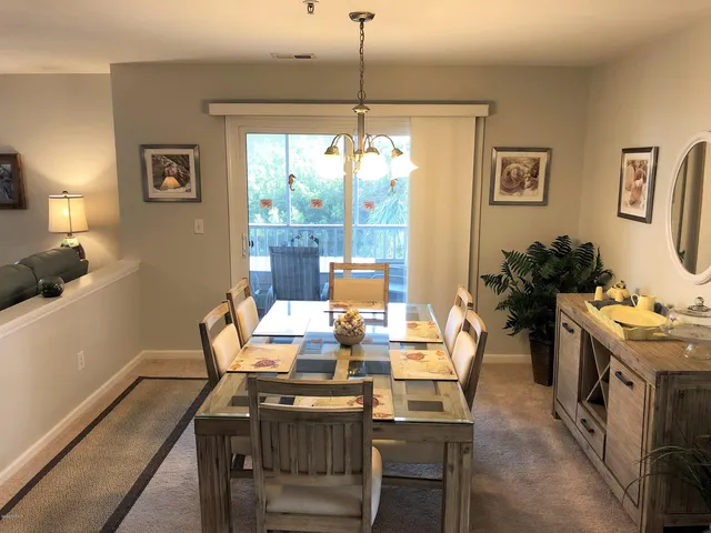 $2,100 | 633 Spencer-Farlow Drive, Unit 20, Carolina Beach, NC 28428