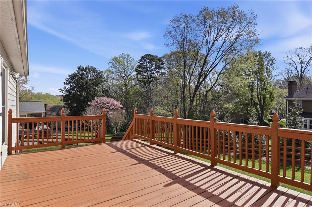 1011 Greenhurst Road Winston-Salem, NC 27104 - Photo 32 of 35