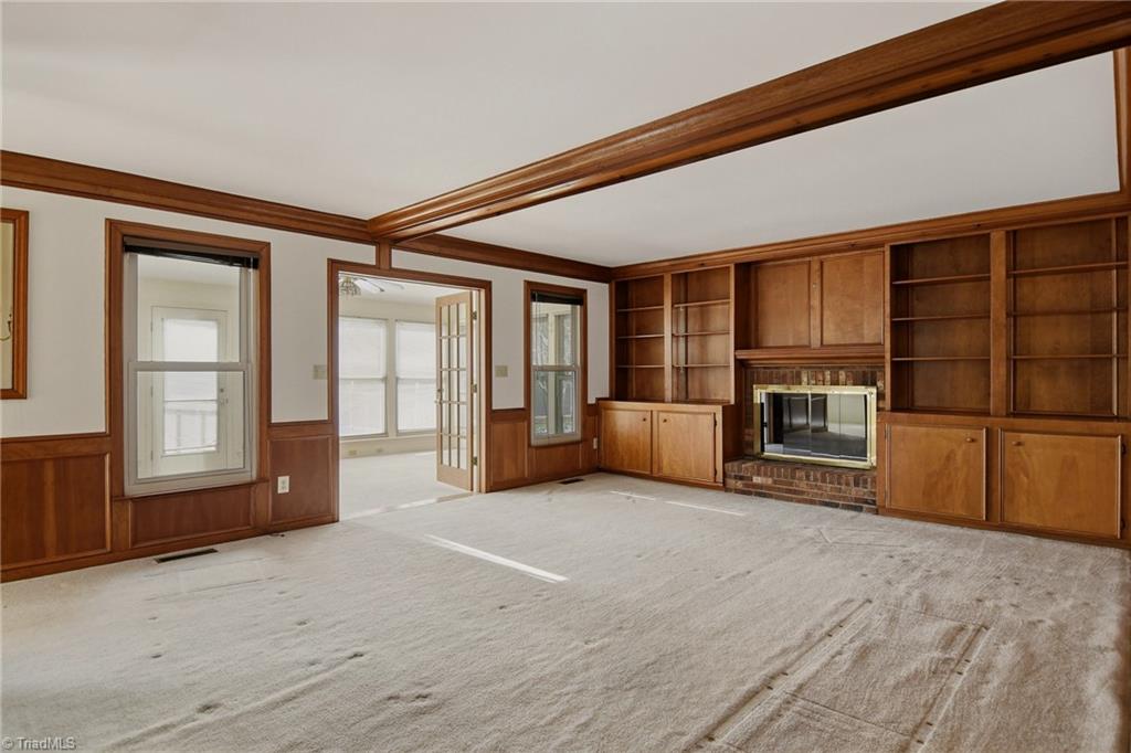 1011 Greenhurst Road Winston-Salem, NC 27104 - Photo 9 of 35