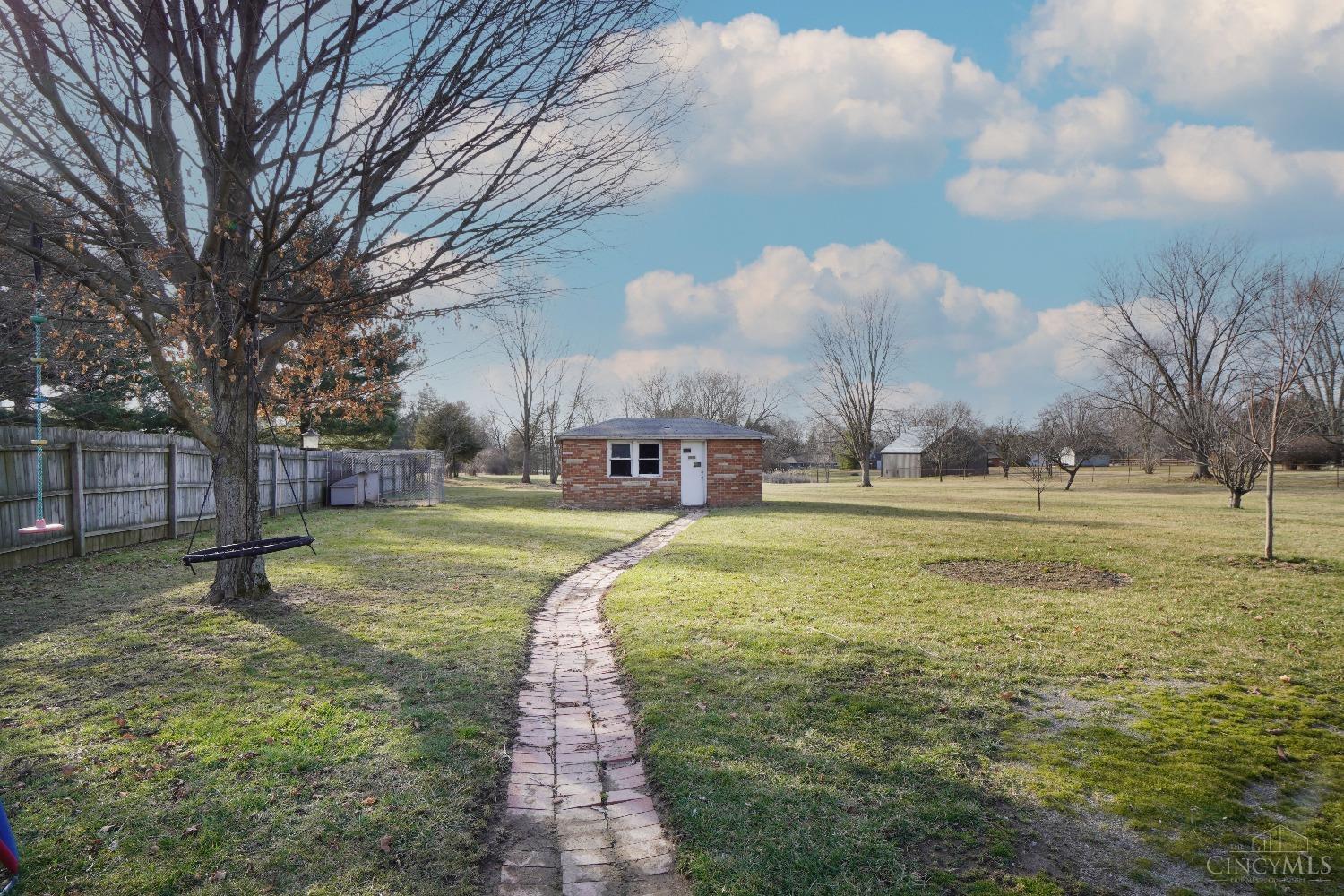 8797 Bunnell Hill Road Springboro, OH 45066 - Photo 35 of 49 Gallery Image 35
