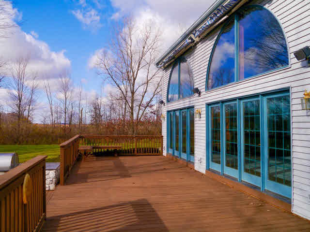 1900 Delta Road Bay City, MI 48706 - Photo 5 of 32