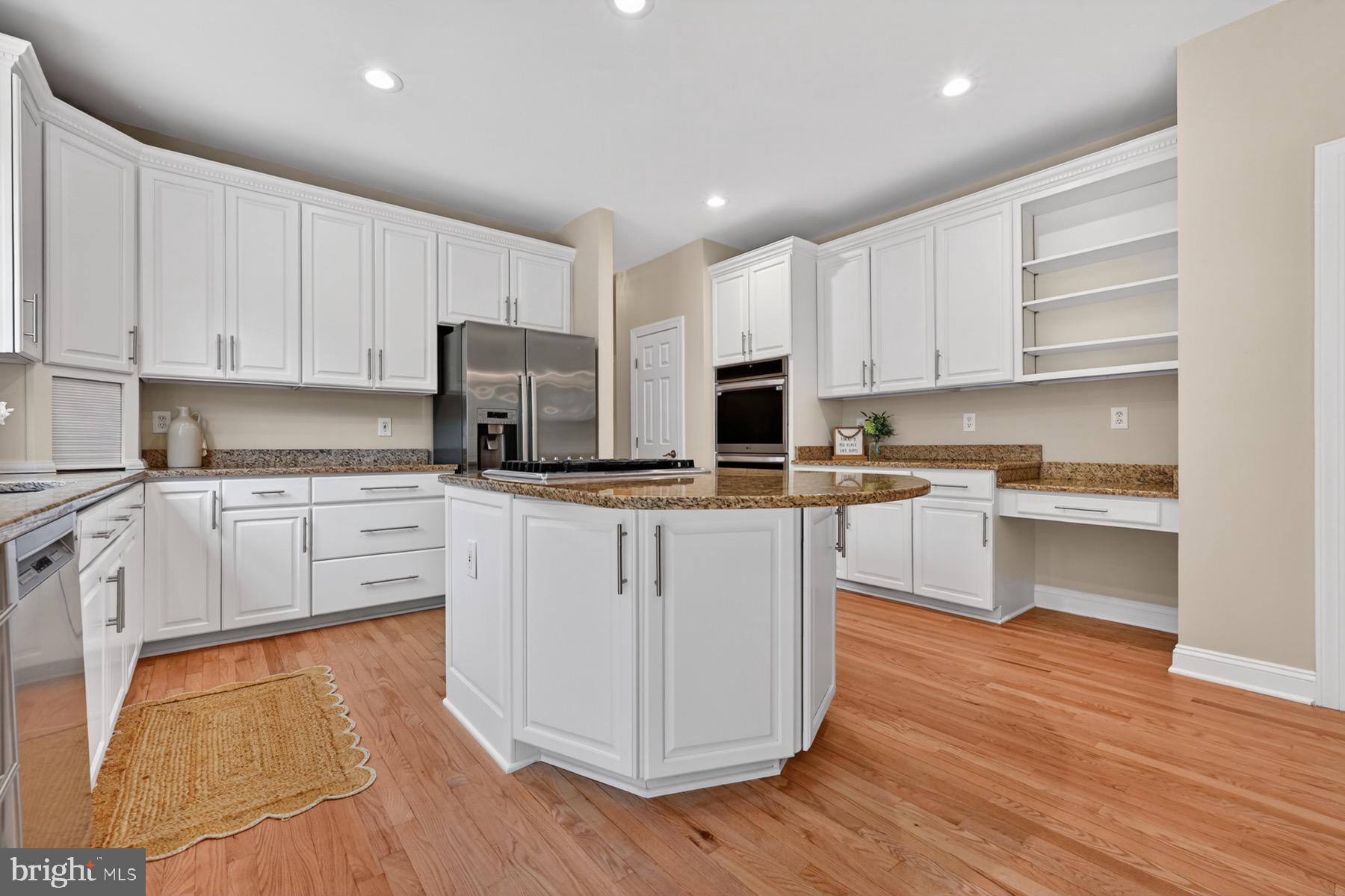 9 Sewall Court Edgewater, MD 21037 - Photo 27 of 126 Granite Countertops