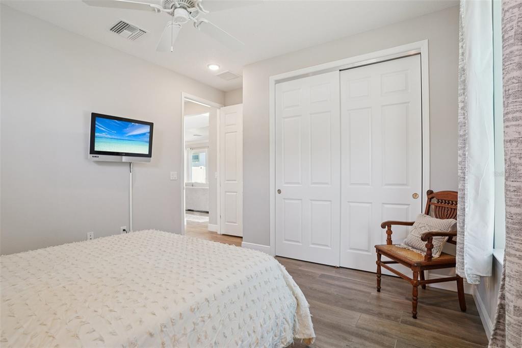 357 Conch Key Lane Lady Lake, FL 32159 - Photo 23 of 48