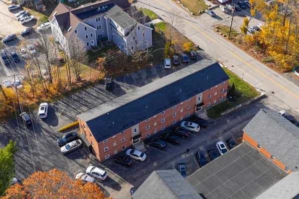 $10,400,000 | 10-14 Strafford Avenue, Durham, NH 03824