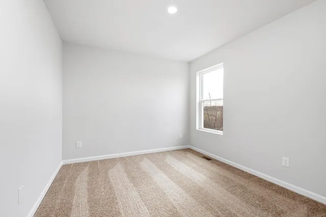 $357,900 | 160 Summerfield Drive, Waverly, MN 55390