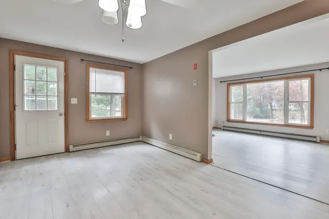 $579,000 | 16 Evergreen Drive, Hudson, NH 03051