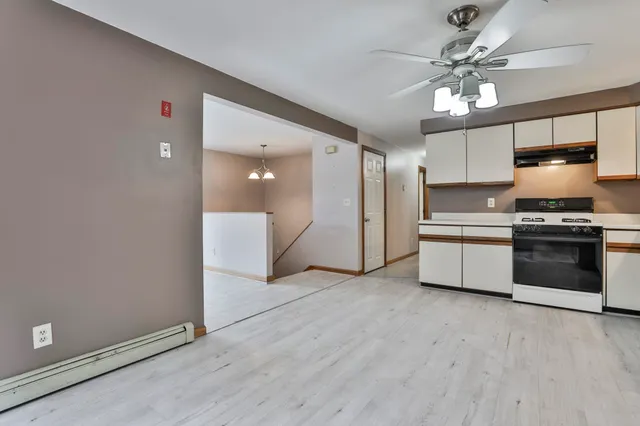 $579,000 | 16 Evergreen Drive, Hudson, NH 03051