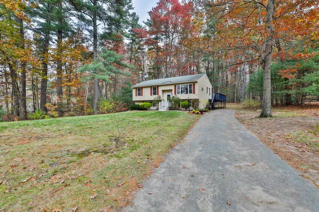 $579,000 | 16 Evergreen Drive, Hudson, NH 03051