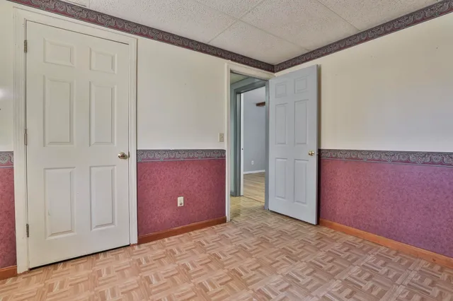 $579,000 | 16 Evergreen Drive, Hudson, NH 03051