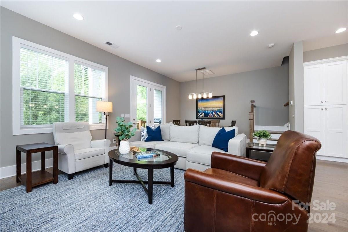 5228 Valley Stream Road Charlotte, NC 28209 - Photo 14 of 48 Gallery Image 14