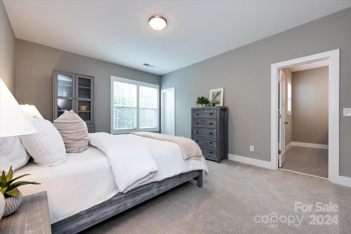5228 Valley Stream Road Charlotte, NC 28209 - Photo 31 of 48 Gallery Image 31