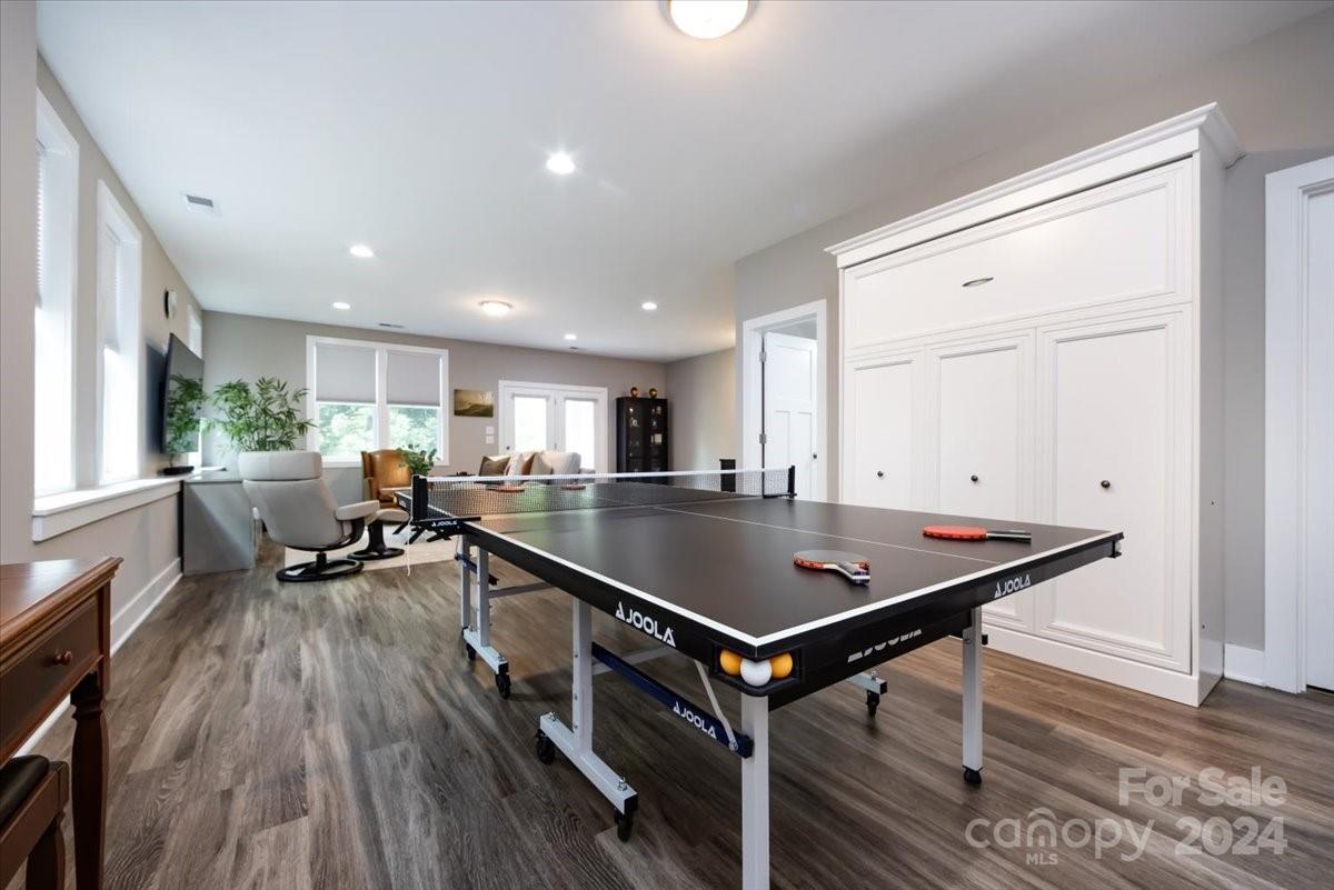 5228 Valley Stream Road Charlotte, NC 28209 - Photo 38 of 48 Gallery Image 38