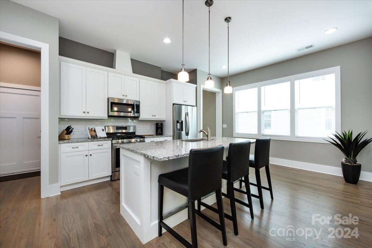 5228 Valley Stream Road Charlotte, NC 28209 - Photo 9 of 48 Gallery Image 9
