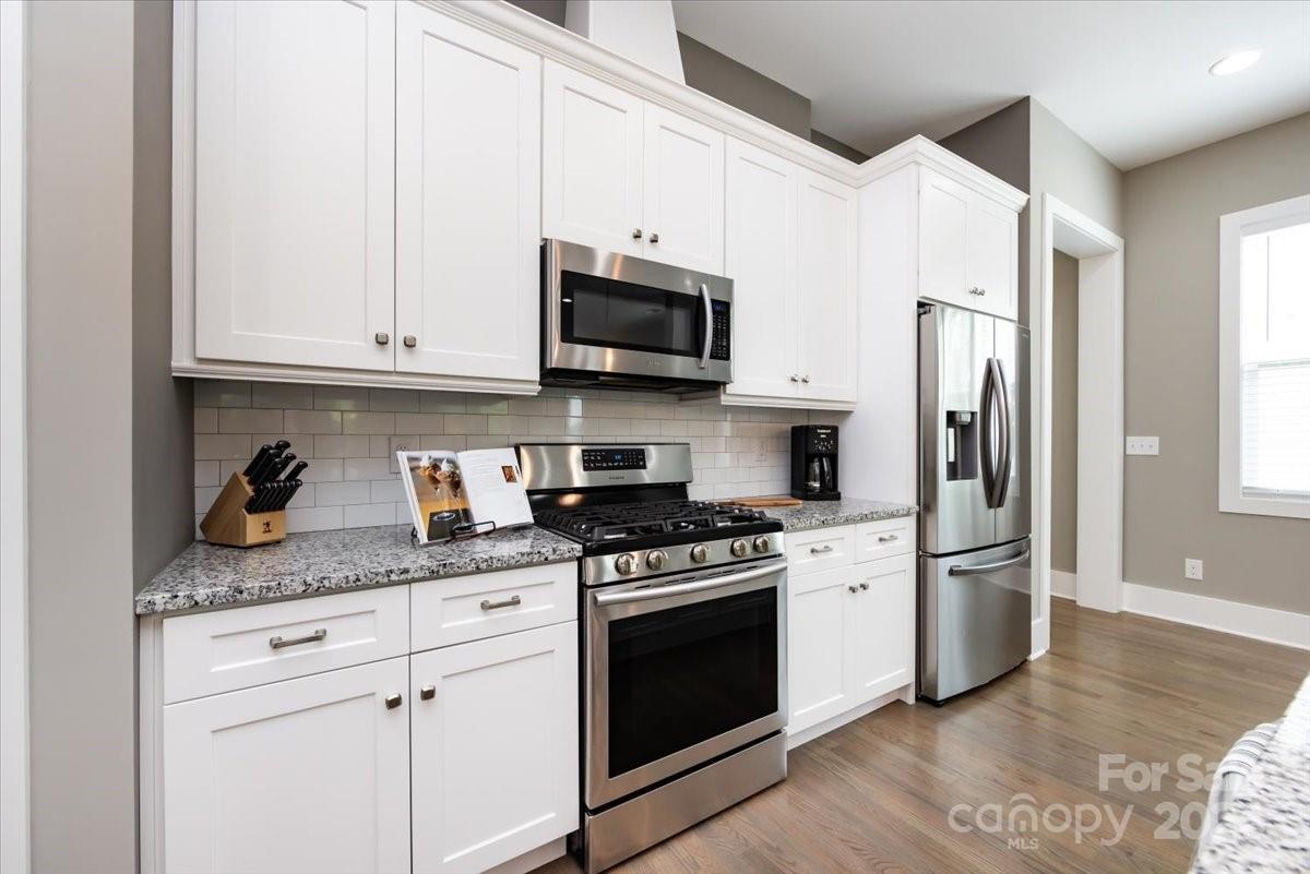 5228 Valley Stream Road Charlotte, NC 28209 - Photo 10 of 48 Gallery Image 10
