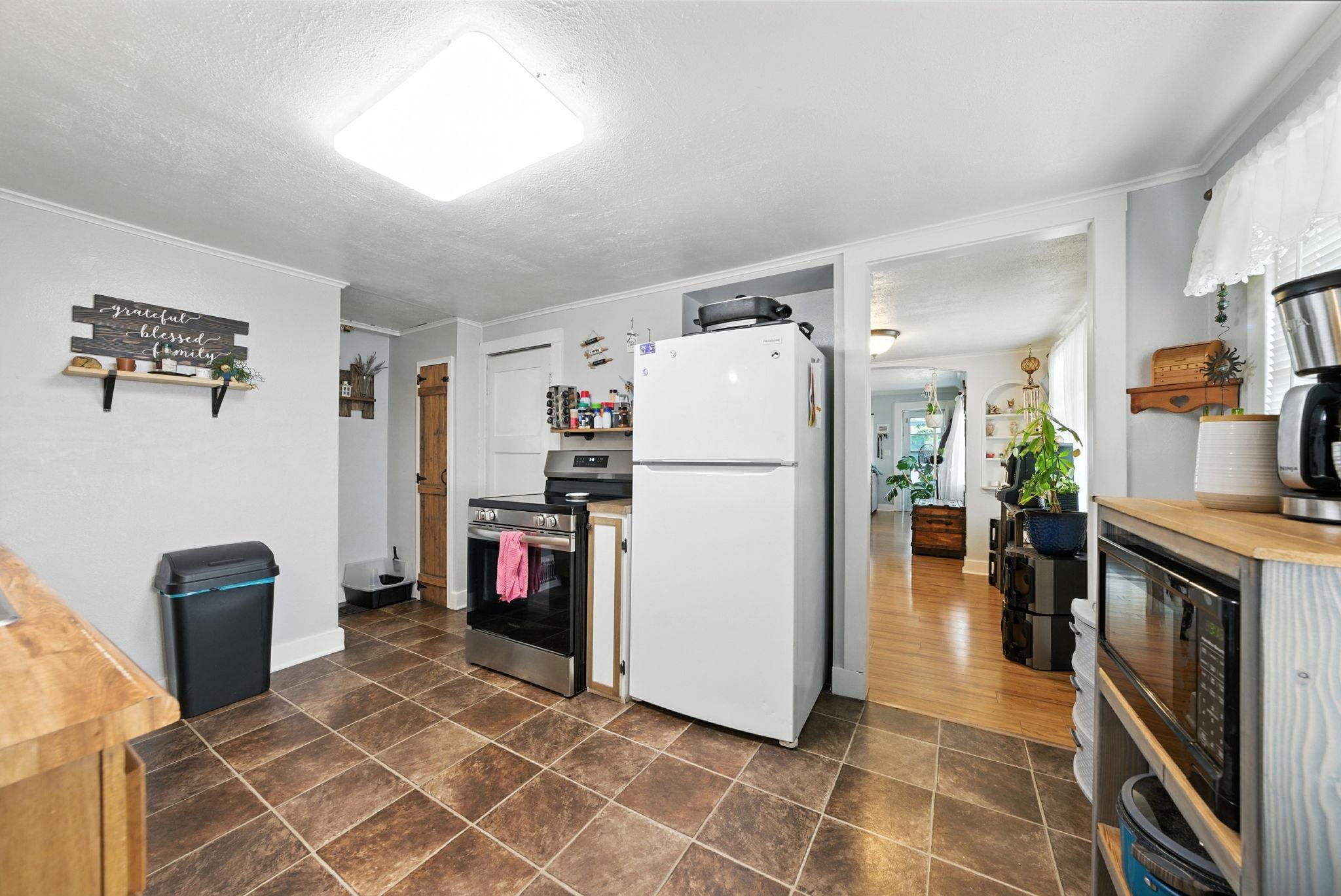 2226 West Sinto Avenue Spokane, WA 99201 - Photo 13 of 34