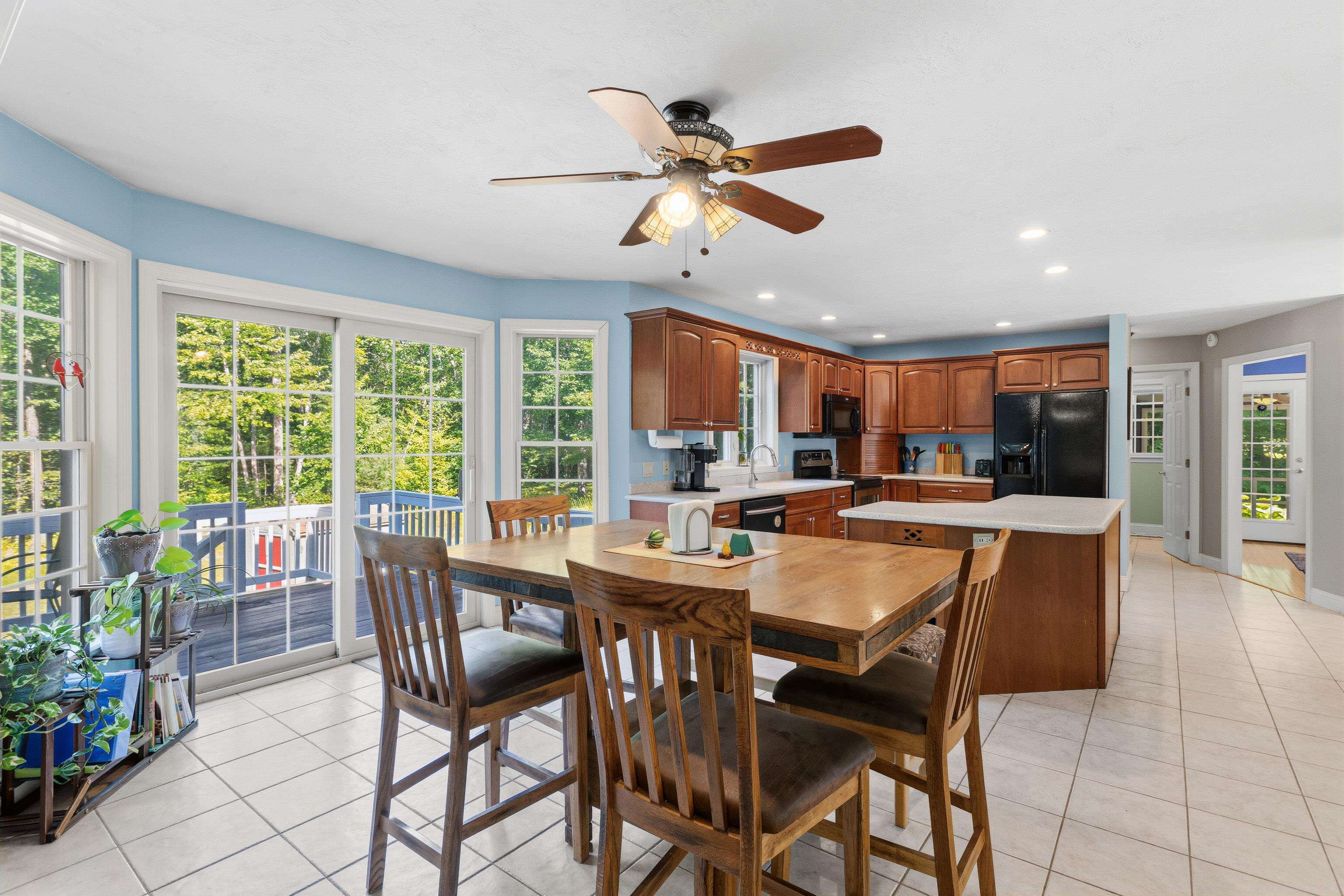 17 Stanley Pond Drive Rochester, NH 03839 - Photo 10 of 59