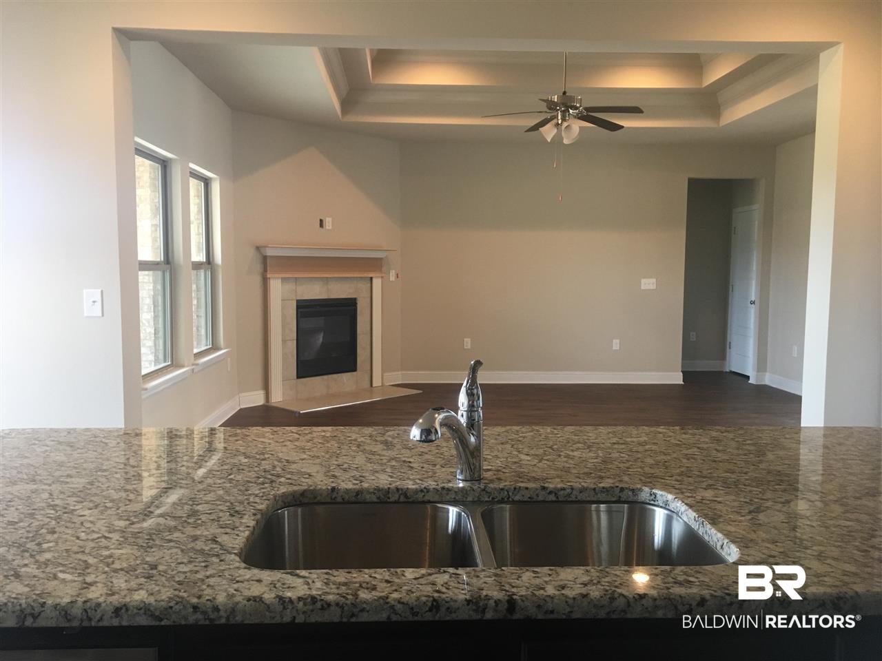 10521 Dunmore Drive Daphne, AL 36526 - Photo 6 of 11 Living Room