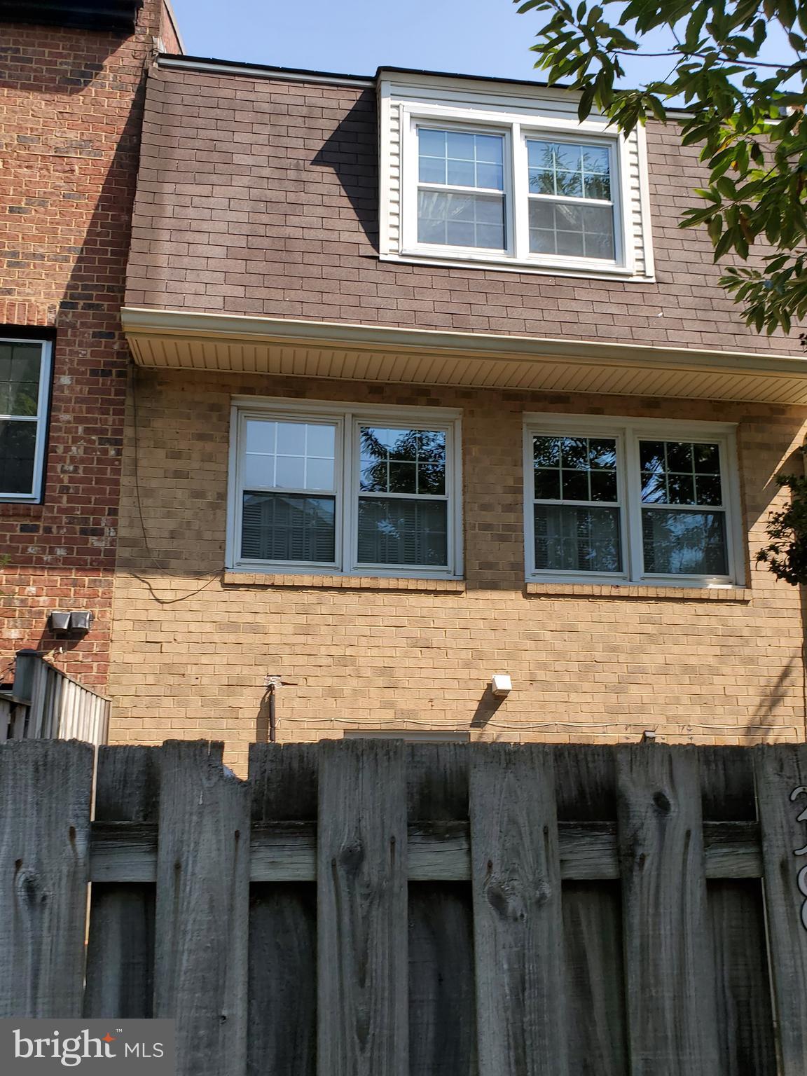 3883 Chain Bridge Road Fairfax, VA 22030 - Photo 4 of 4 Rear of townhouse