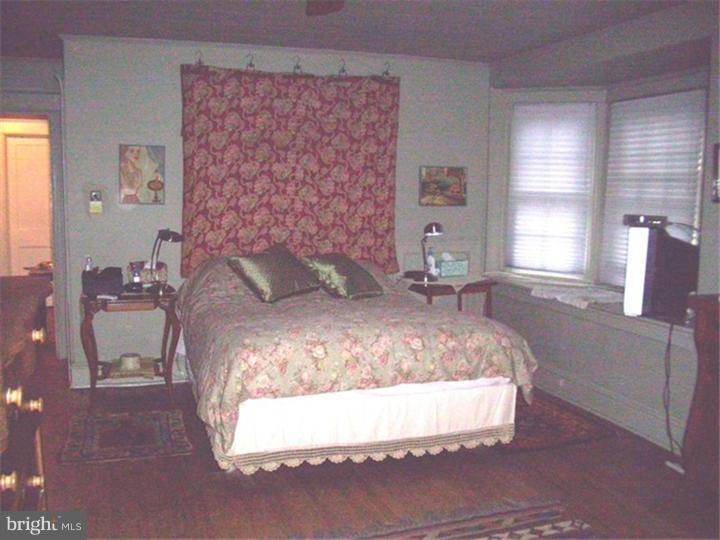 359 Valley Road Merion Station, PA 19066 - Photo 9 of 19 Gallery Image 9