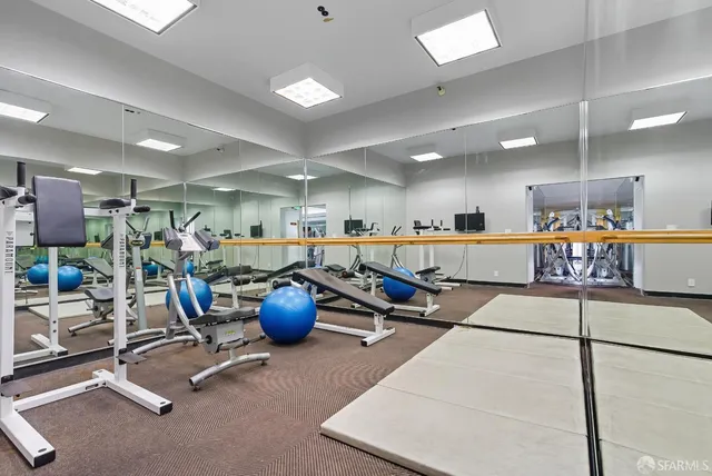 $675,000 | 1 Daniel Burnham Court, Unit 303, San Francisco, CA 94109